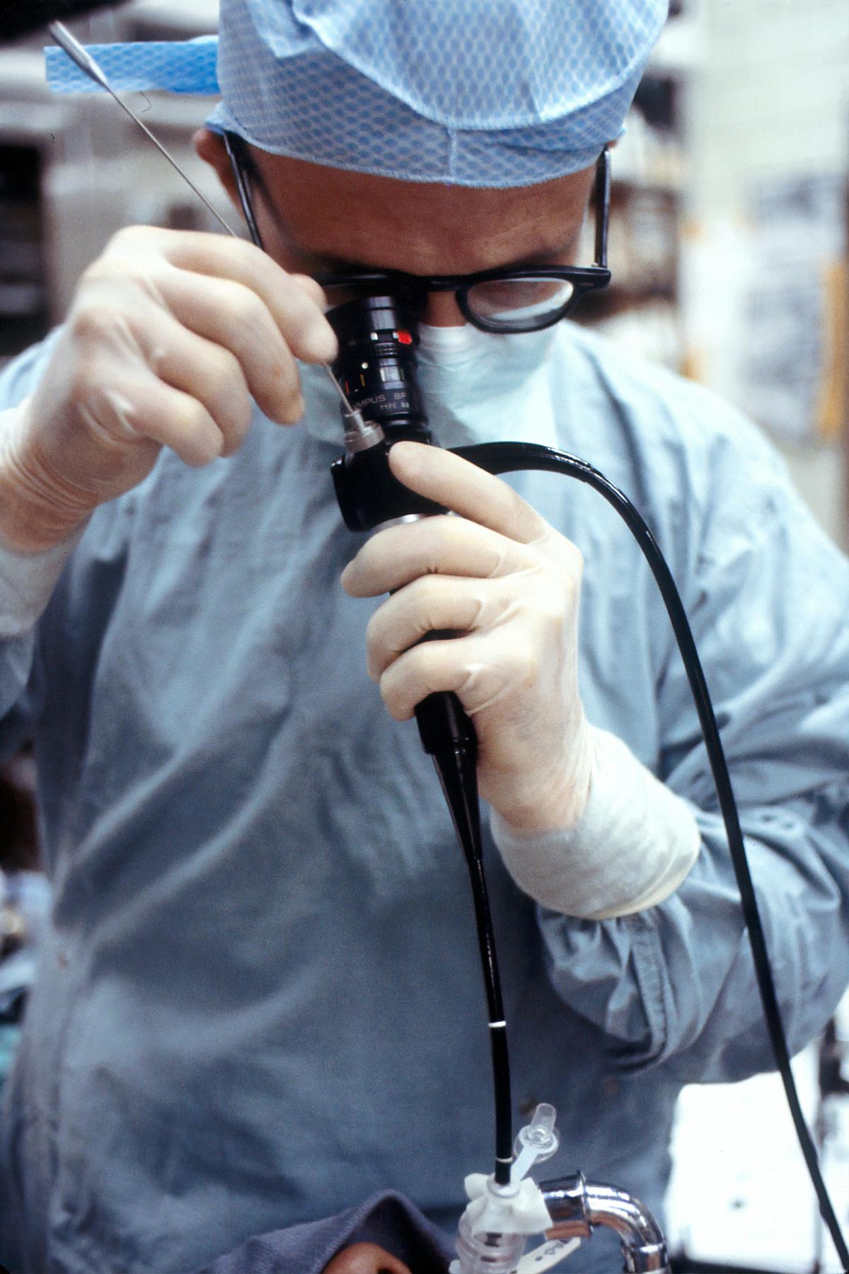 Surgical Robotics Platforms 2026: The Monopoly Ends — A Strategist's Guide