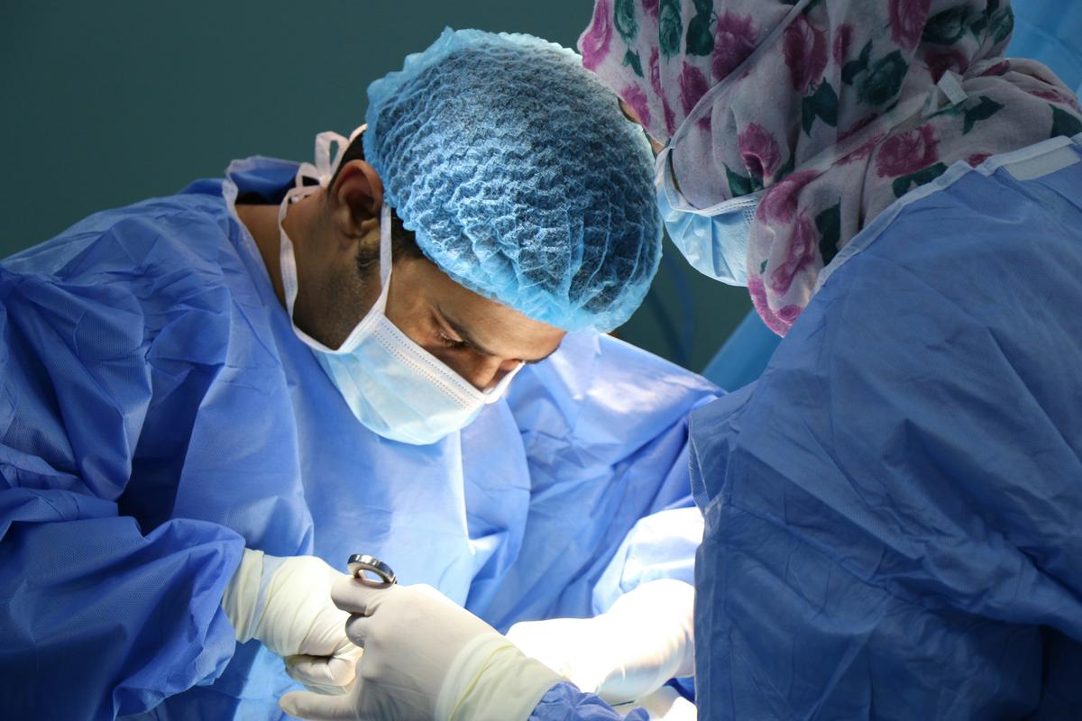 Two Portals, One Sea Change: Inside the Quiet Revolution Reshaping Spine Surgery